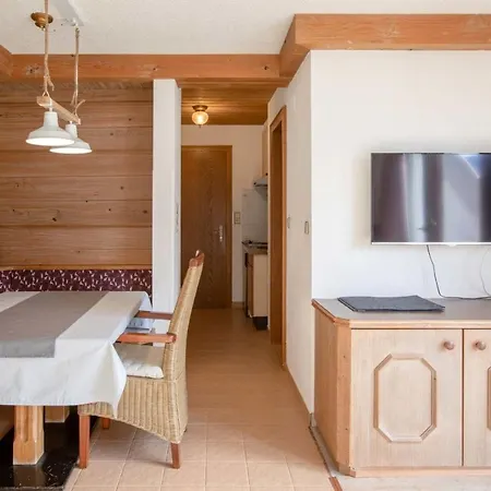 Alphof Ferienwohnung 2 *